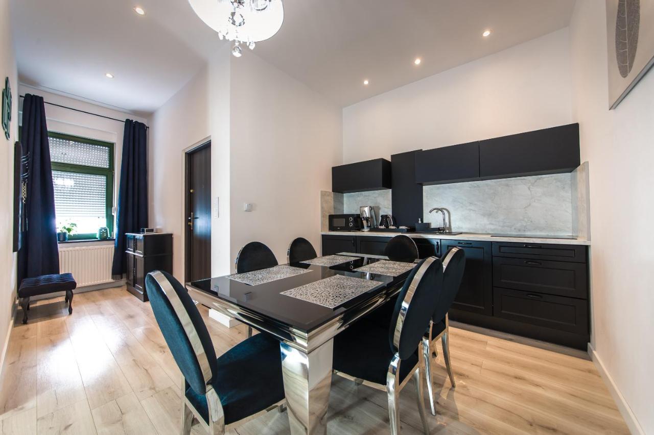 Moonlight Apartament Zielona Góra Zewnętrze zdjęcie